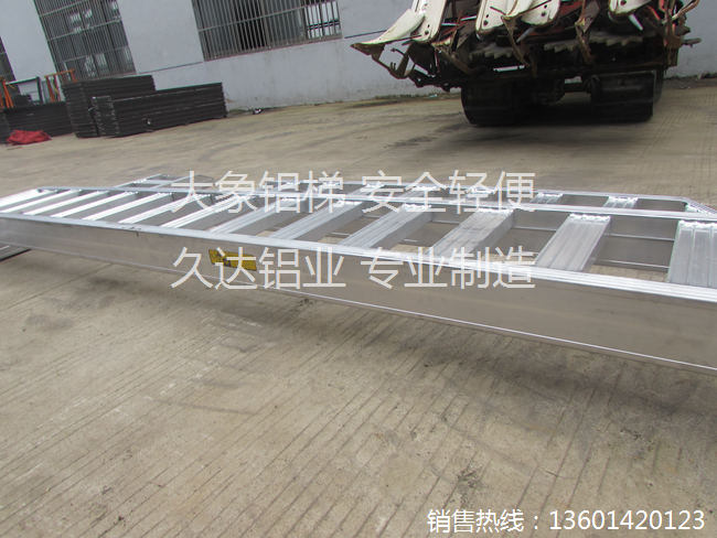 北京选用合适的铝合金梯子，应该注意那些？